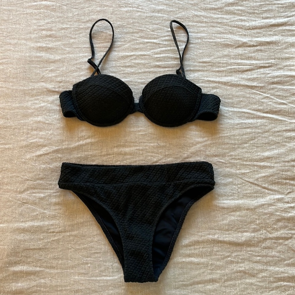 Triangl Xs Top & Xs Bottom